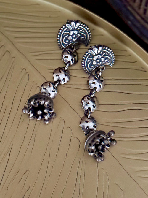 Latika earrings