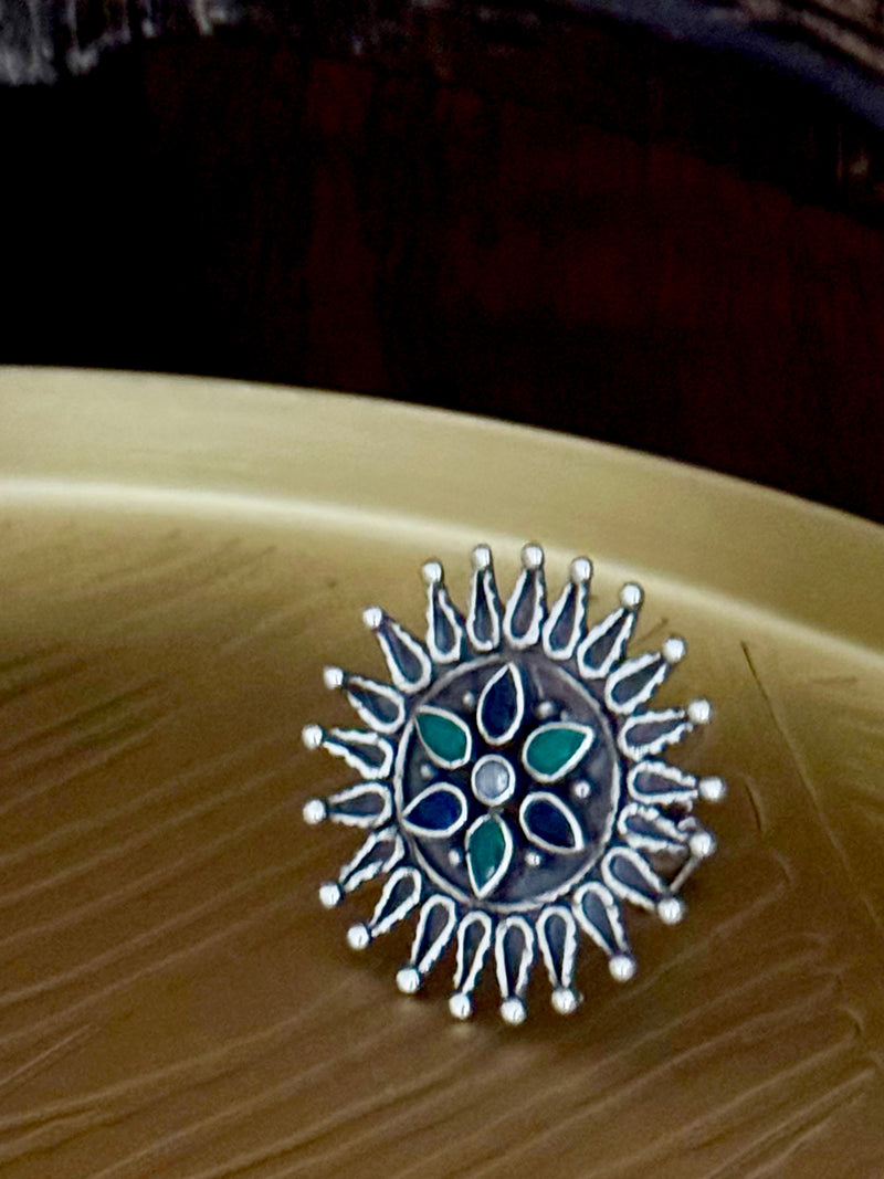 Navratn ring