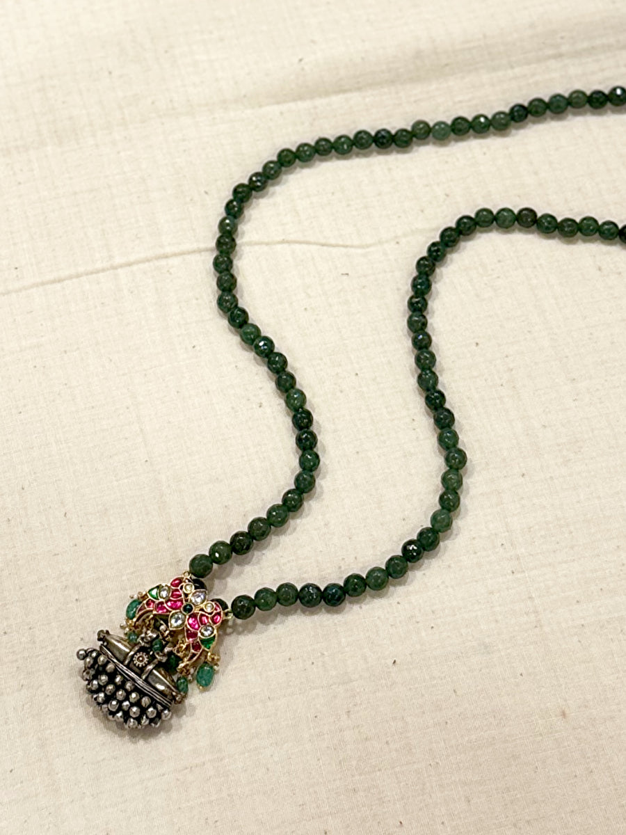 Mira jadau neckpiece