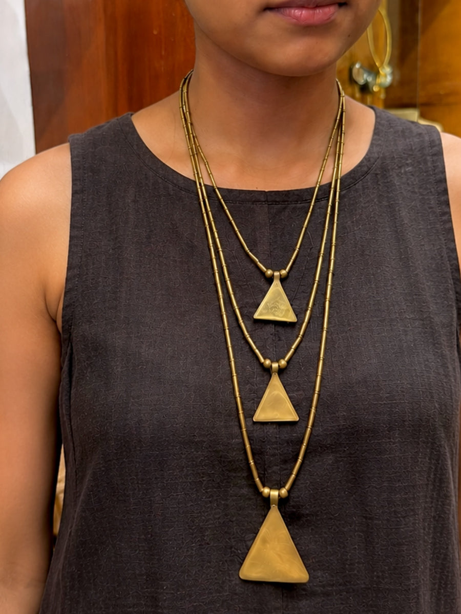 Layered neck piece