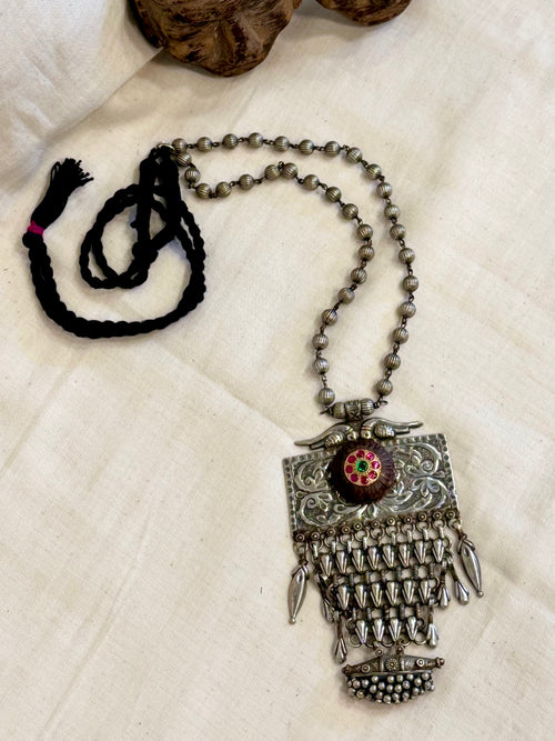 Jaisalmer neckpiece