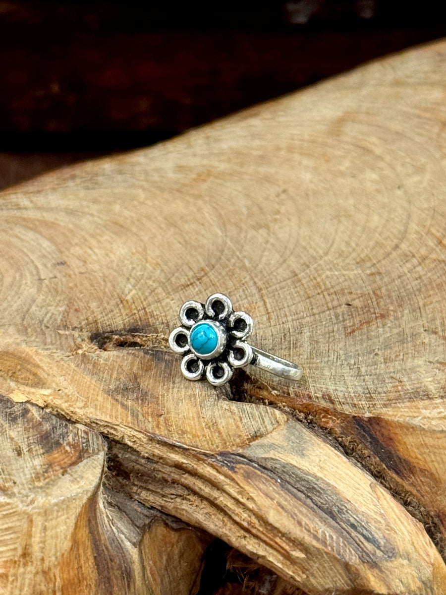 Gul nose pin