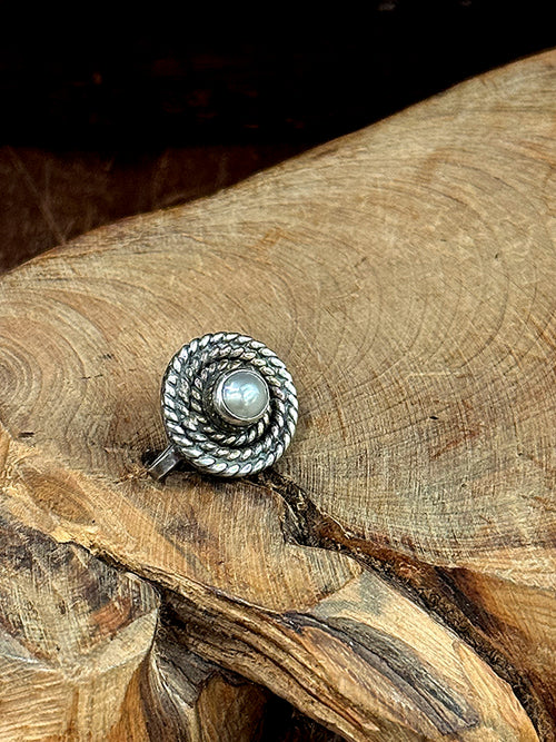 Circle nosepin